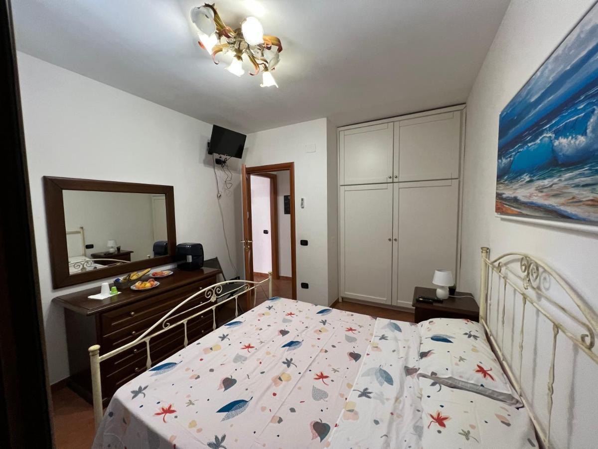 Il Gabbiano Home 泰拉西尼 外观 照片
